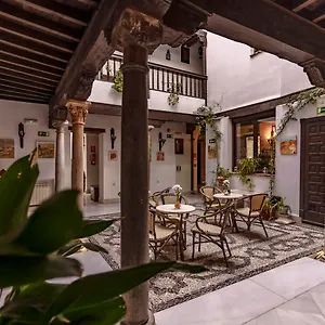 Casa Del Capitel Nazari Otel